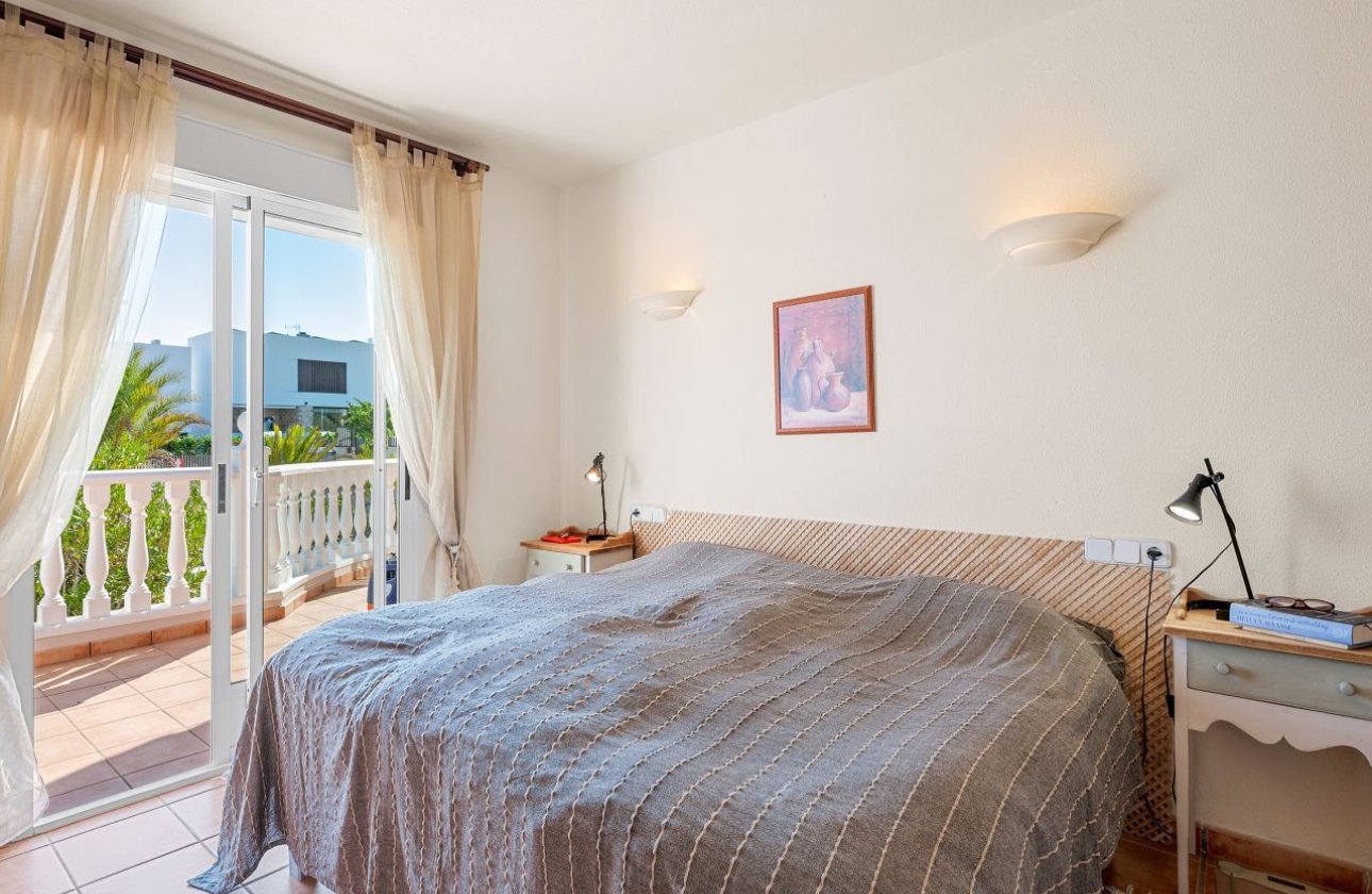 Revente - Villa - Ciudad Quesada - Pueblo Lucero