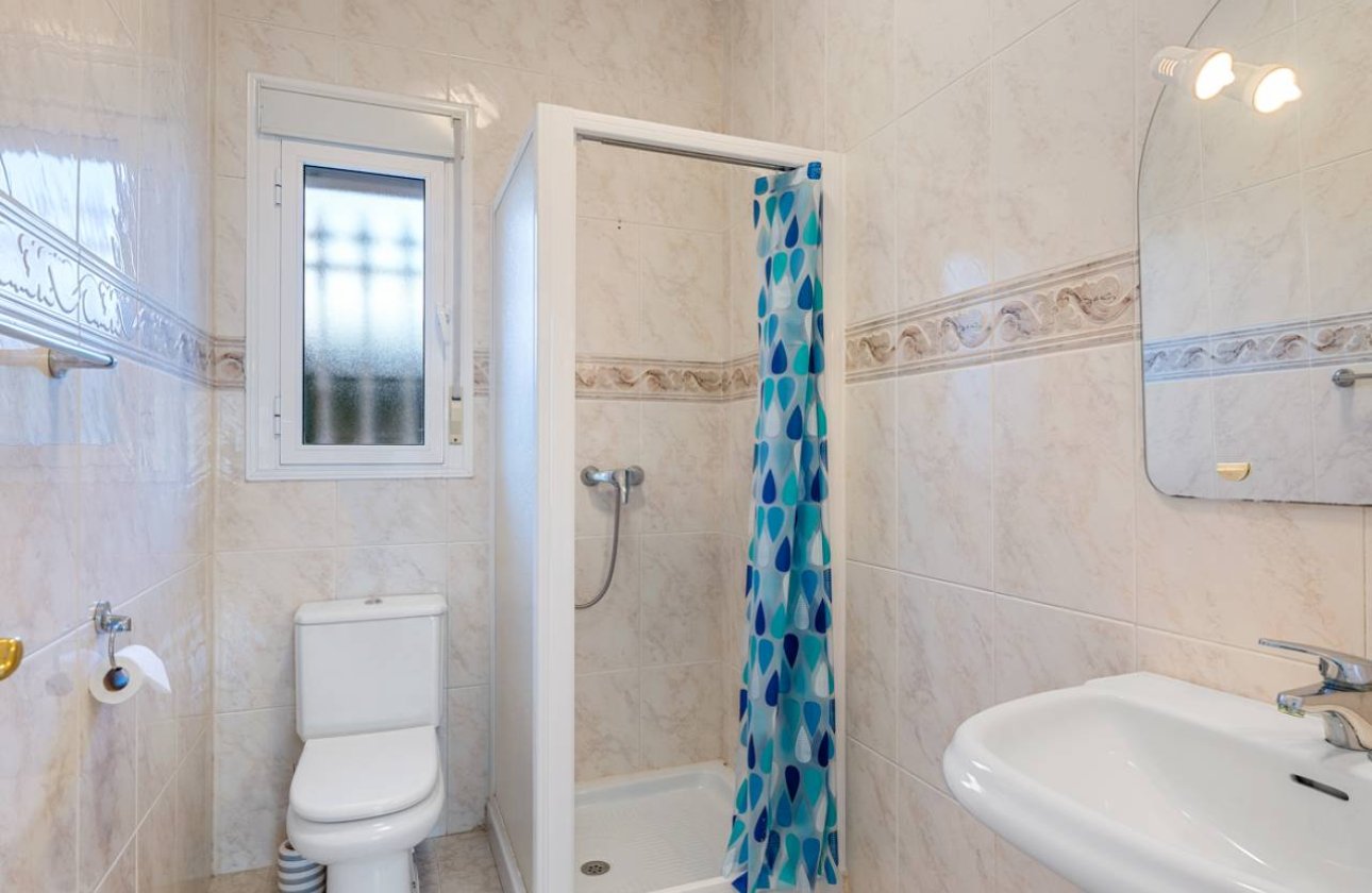 Reventa - Villa - Ciudad Quesada - Doña Pepa