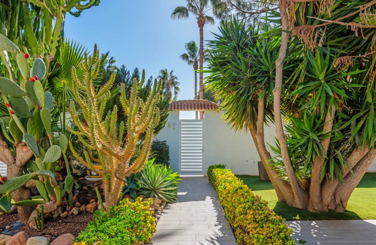 Reventa - Villa - Ciudad Quesada - Doña Pepa