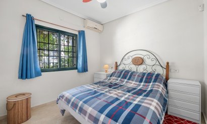 Revente - Villa - Orihuela Costa - Los Dolses