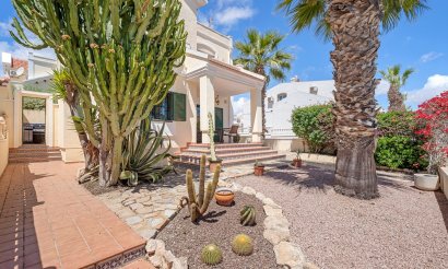 Revente - Villa - Orihuela Costa - Los Dolses