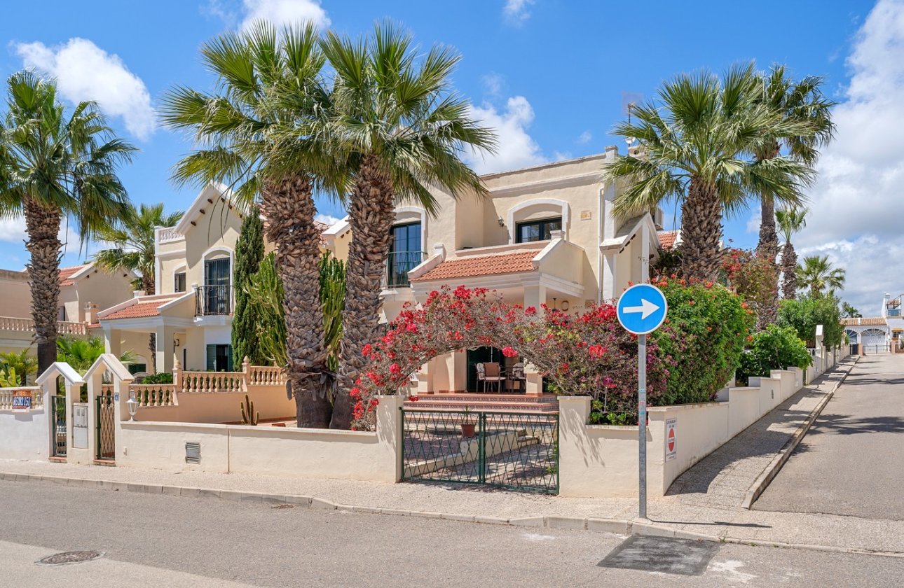 Revente - Villa - Orihuela Costa - Los Dolses