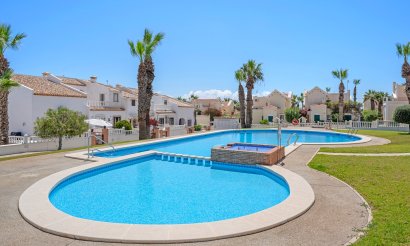 Revente - Villa - Orihuela Costa - Los Dolses