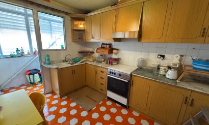 Resale - Apartment / flat - Guardamar del Segura