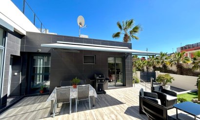 Revente - Villa - Orihuela Costa - Villamartín-Las Filipinas