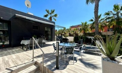 Revente - Villa - Orihuela Costa - Villamartín-Las Filipinas