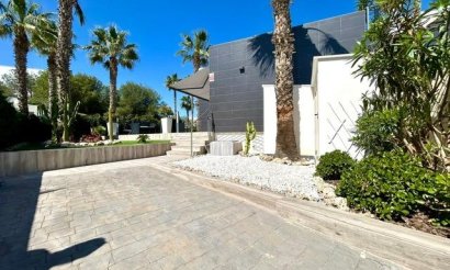 Revente - Villa - Orihuela Costa - Villamartín-Las Filipinas