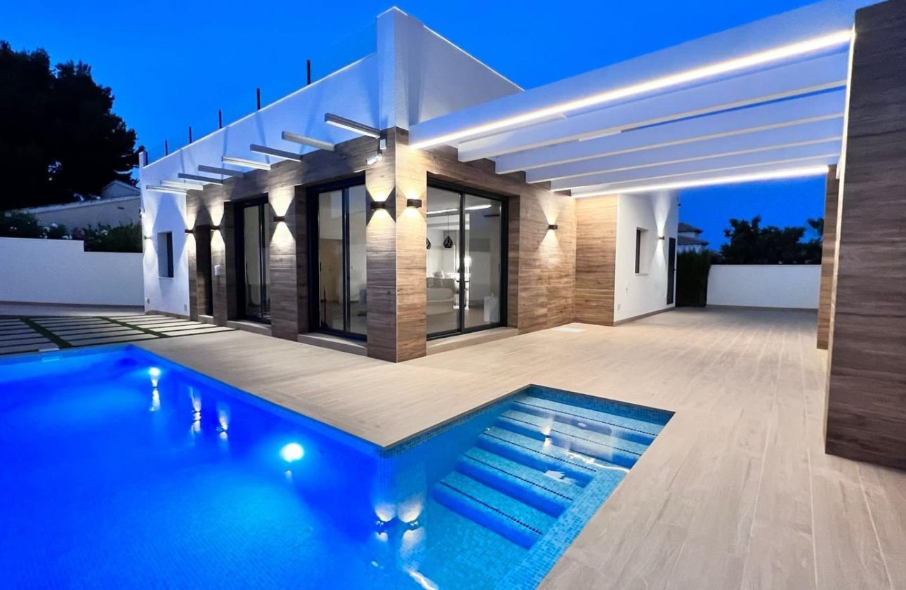 Revente - Villa - Orihuela Costa - Villamartín