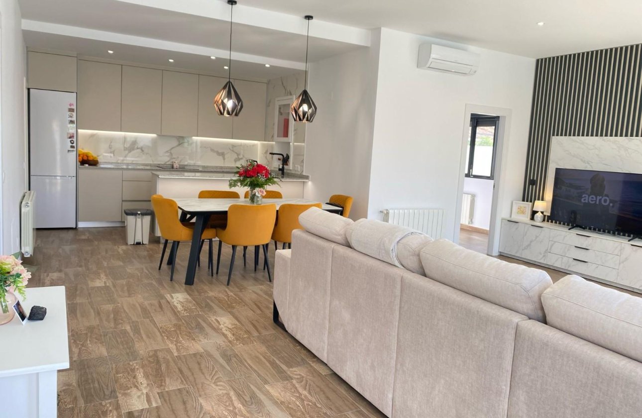 Revente - Villa - Orihuela Costa - Villamartín