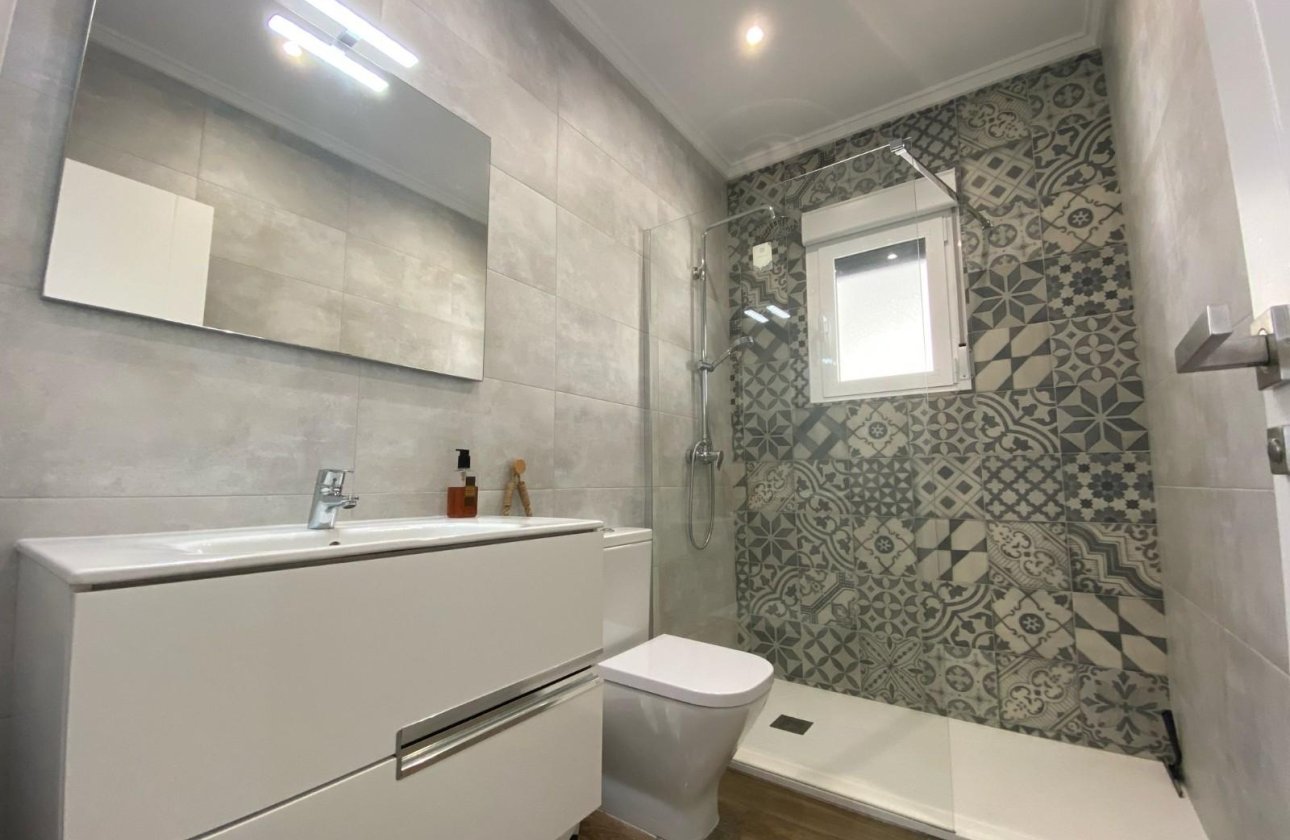 Revente - Villa - Orihuela Costa - Villamartín