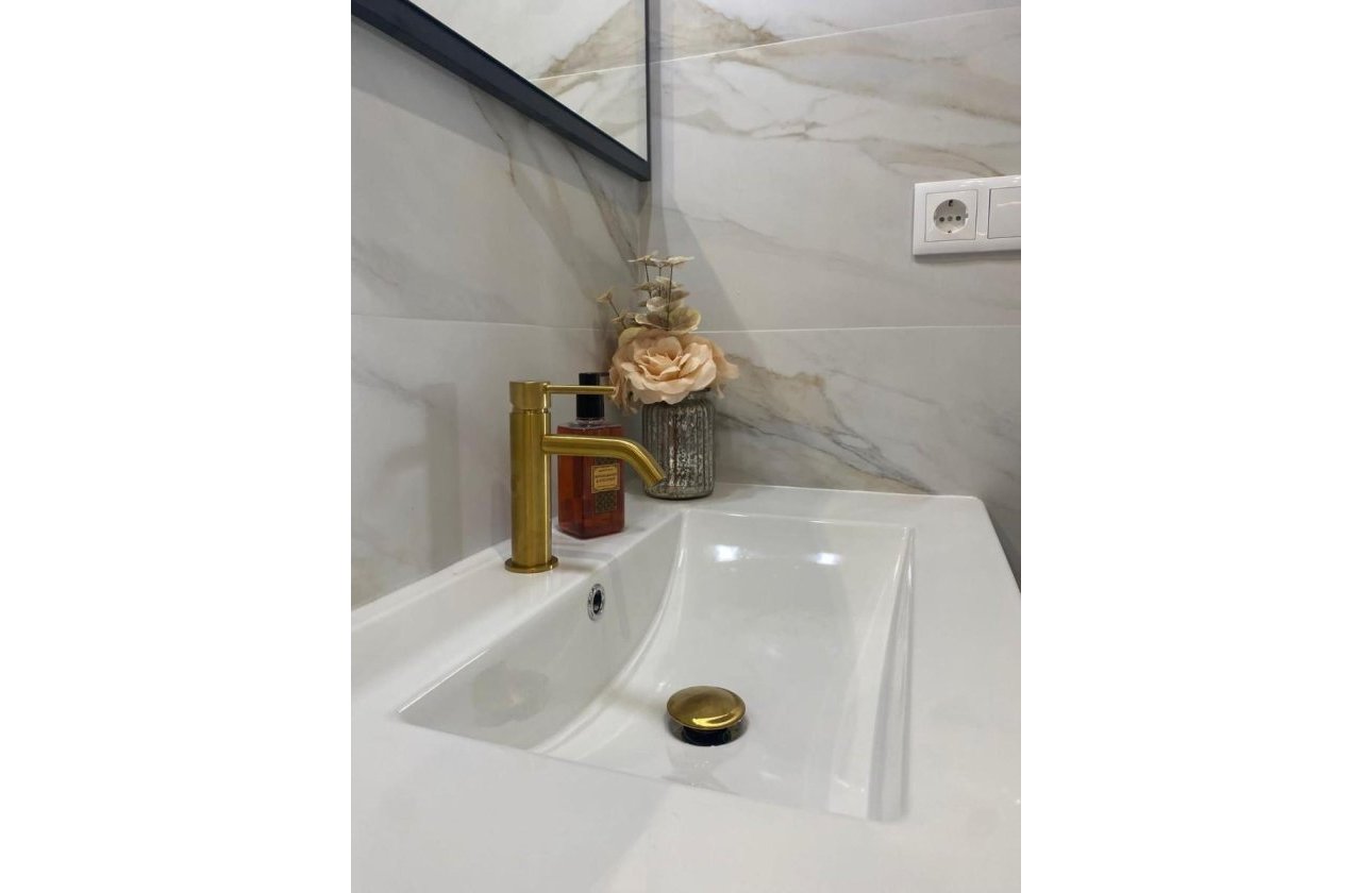 Revente - Villa - Orihuela Costa - Villamartín