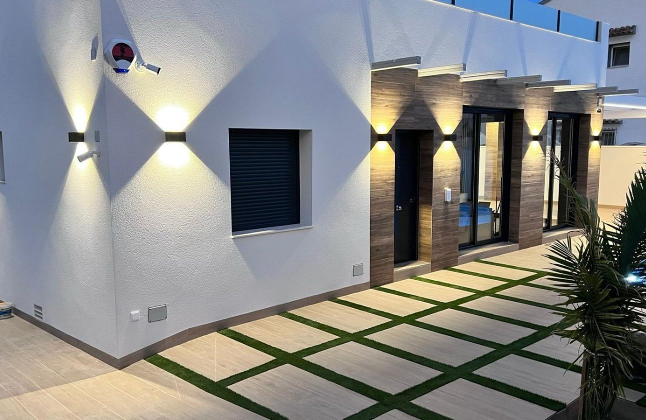 Revente - Villa - Orihuela Costa - Villamartín