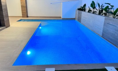 Revente - Villa - Orihuela Costa - Villamartín