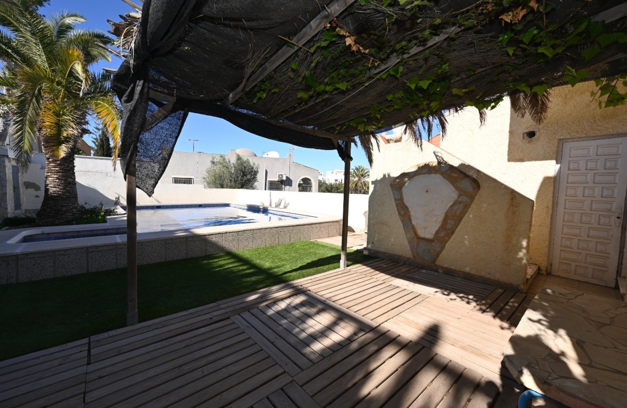 Revente - Villa - Orihuela Costa - Los Altos