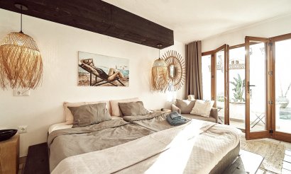 Revente - Villa / Semi detached - Orihuela Costa - Punta Prima