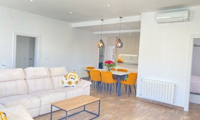 Revente - Villa / Semi detached - Orihuela Costa - Villamartín-Las Filipinas