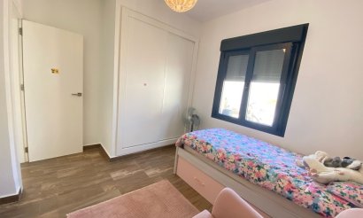 Revente - Villa / Semi detached - Orihuela Costa - Villamartín-Las Filipinas