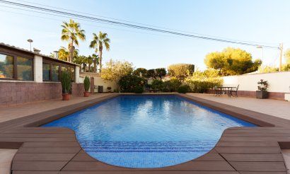 Revente - Villa / Semi detached - Torrevieja - Los Balcones