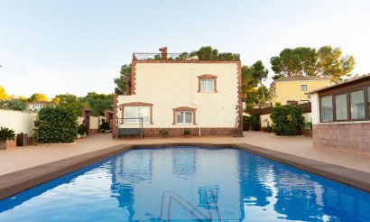 Revente - Villa / Semi detached - Torrevieja - Los Balcones