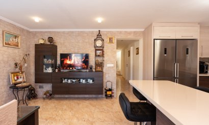 Revente - Villa / Semi detached - Torrevieja - Los Balcones