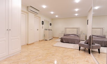 Revente - Villa / Semi detached - Torrevieja - Los Balcones