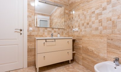 Revente - Villa / Semi detached - Torrevieja - Los Balcones