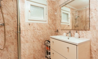 Revente - Villa / Semi detached - Torrevieja - Los Balcones