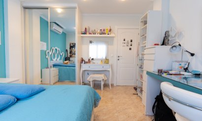 Revente - Villa / Semi detached - Torrevieja - Los Balcones