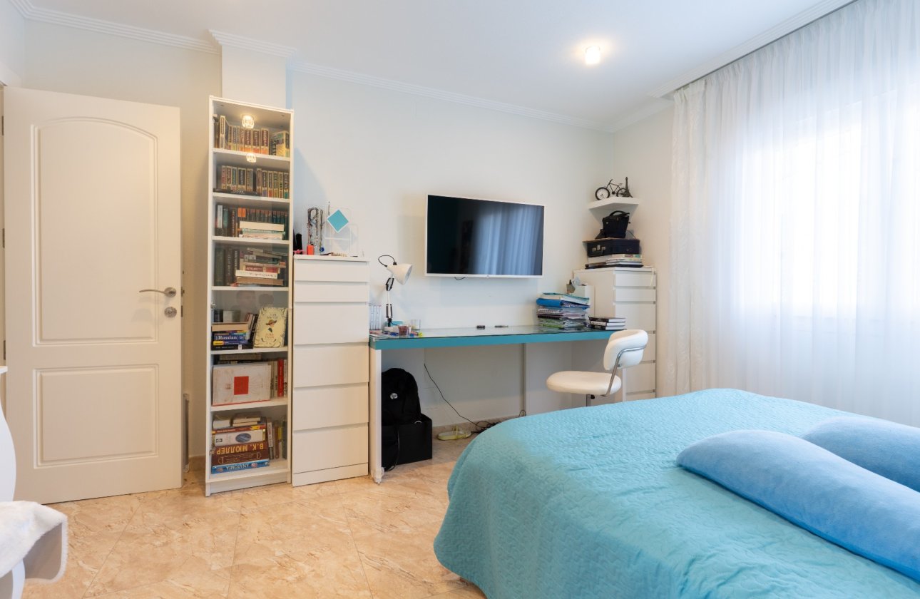 Revente - Villa / Semi detached - Torrevieja - Los Balcones