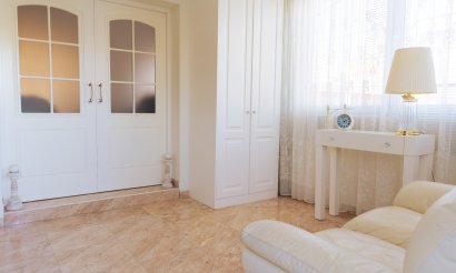 Revente - Villa / Semi detached - Torrevieja - Los Balcones