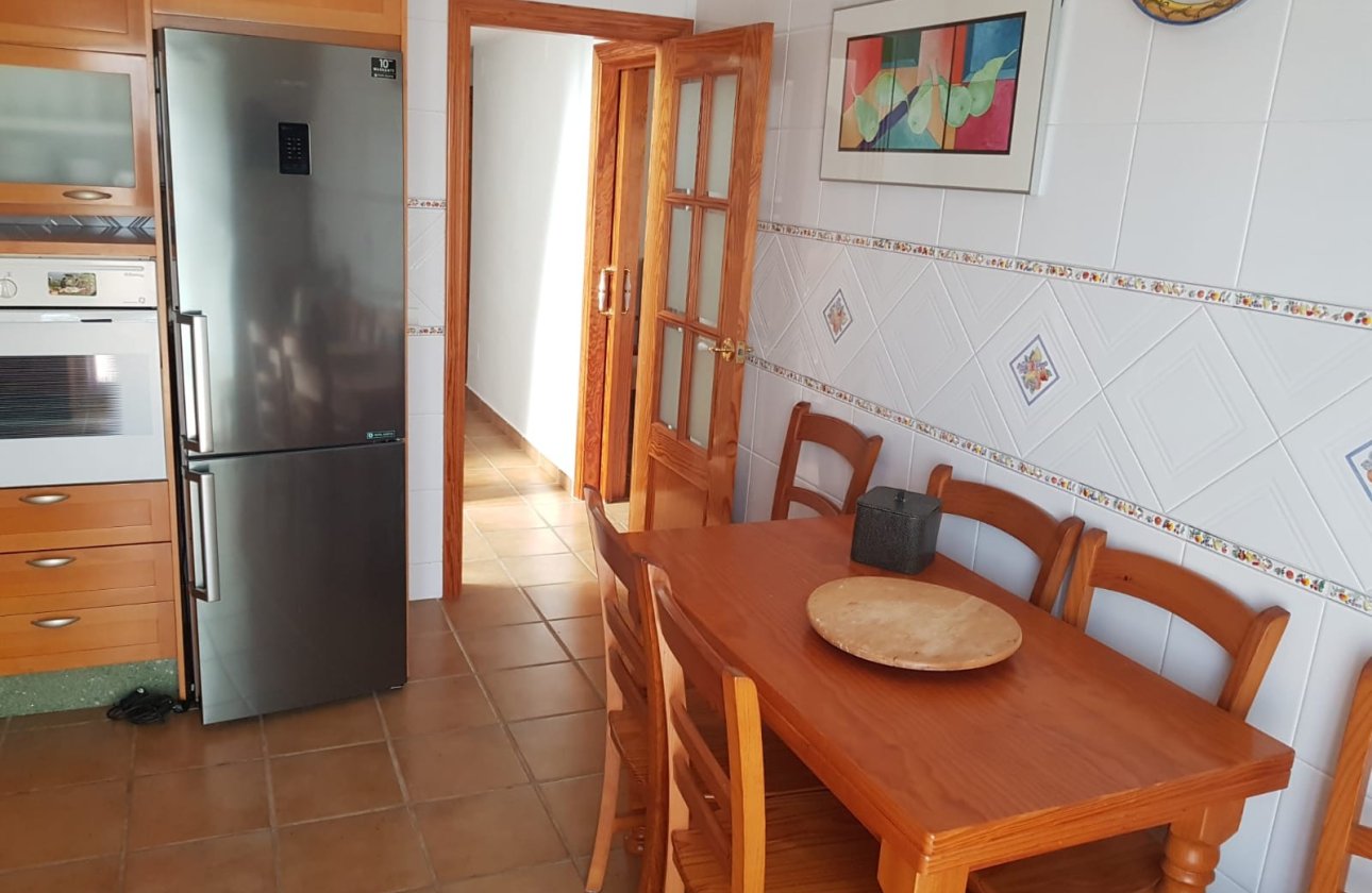 Resale - Villa / Semi detached - Bolnuevo