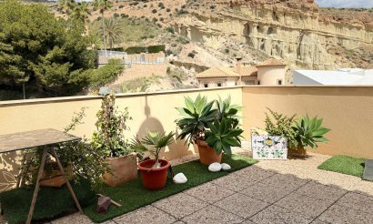 Resale - Villa / Semi detached - Bolnuevo