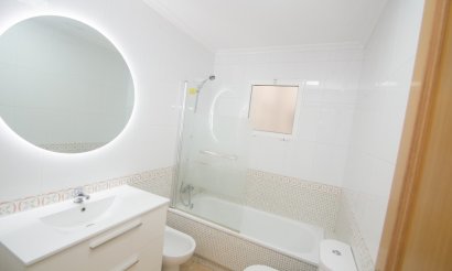 Reventa - Apartamento / piso - Orihuela Costa - San Isidro