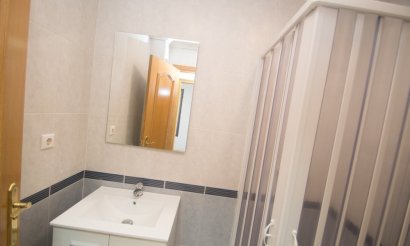 Reventa - Apartamento / piso - Orihuela Costa - San Isidro