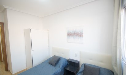 Reventa - Apartamento / piso - Orihuela Costa - San Isidro