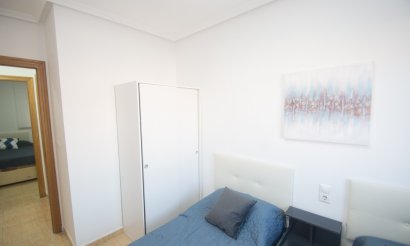 Reventa - Apartamento / piso - Orihuela Costa - San Isidro
