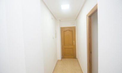 Reventa - Apartamento / piso - Orihuela Costa - San Isidro