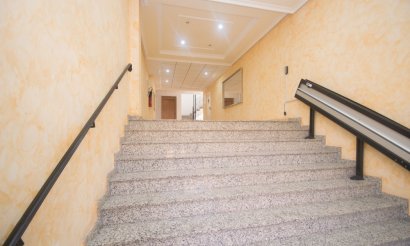 Reventa - Apartamento / piso - Orihuela Costa - San Isidro