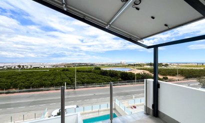 Revente - Villa / Semi detached - Torrevieja - Los Altos