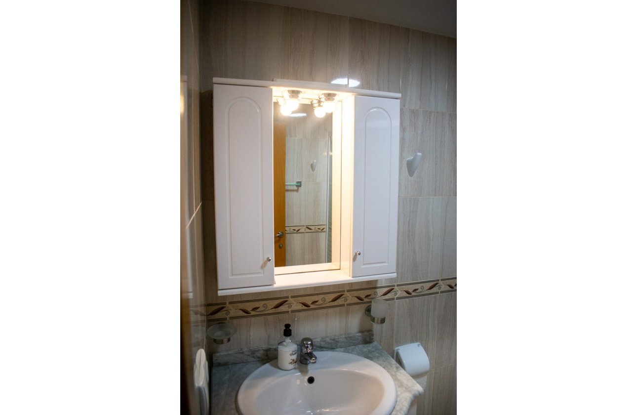 Reventa - Apartamento / piso - Torrevieja - Playa de los Locos