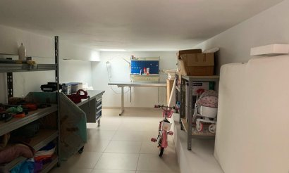 Resale - Villa / Semi detached - Alicante - Campoamor