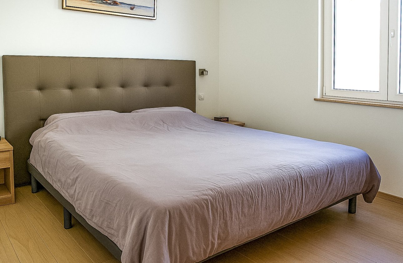 Revente - Villa / Semi detached - Torrevieja - La Siesta - El Salado - Torreta