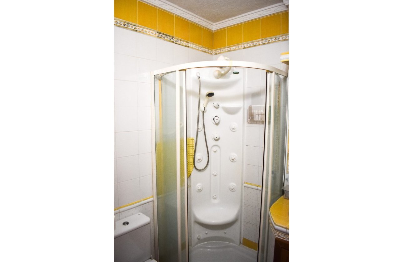 Reventa - Apartamento / piso - Torrevieja - Torrevieja Centro