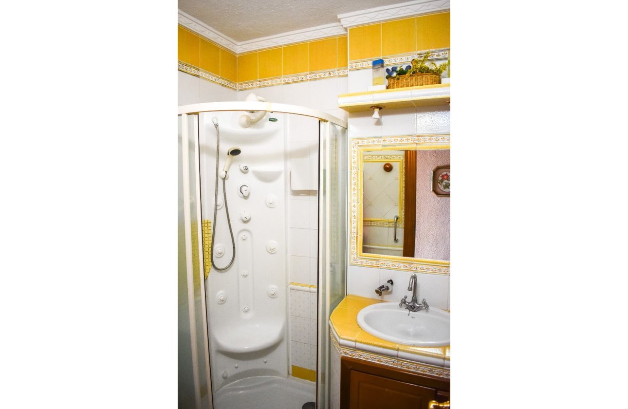 Reventa - Apartamento / piso - Torrevieja - Torrevieja Centro