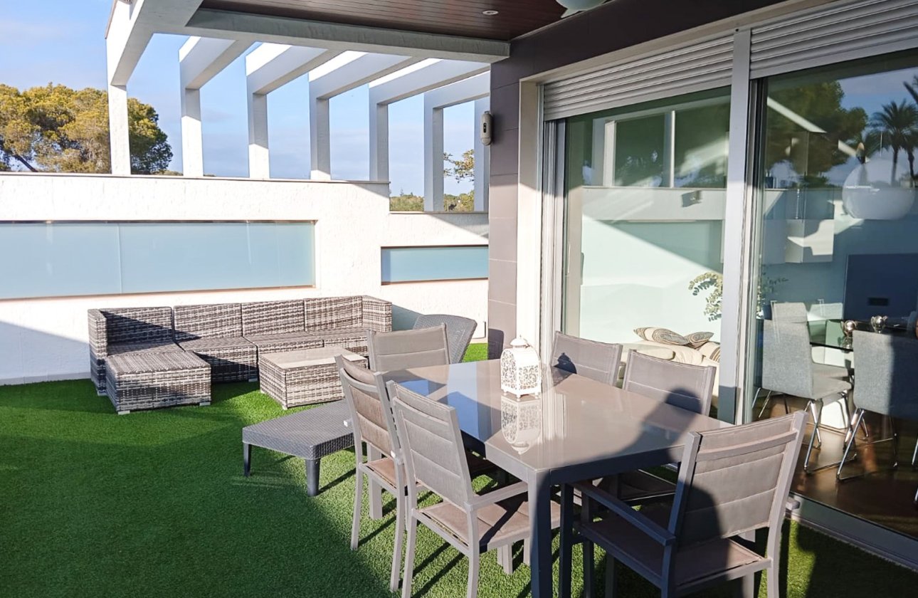 Revente - Villa / Semi detached - Orihuela Costa - Mil Palmeras