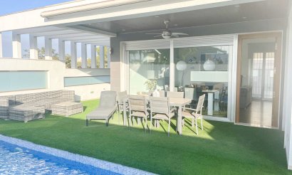 Revente - Villa / Semi detached - Orihuela Costa - Mil Palmeras