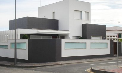 Revente - Villa / Semi detached - Orihuela Costa - Mil Palmeras