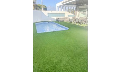 Revente - Villa / Semi detached - Orihuela Costa - Mil Palmeras