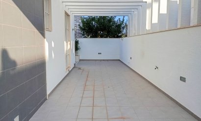 Revente - Villa / Semi detached - Orihuela Costa - Mil Palmeras