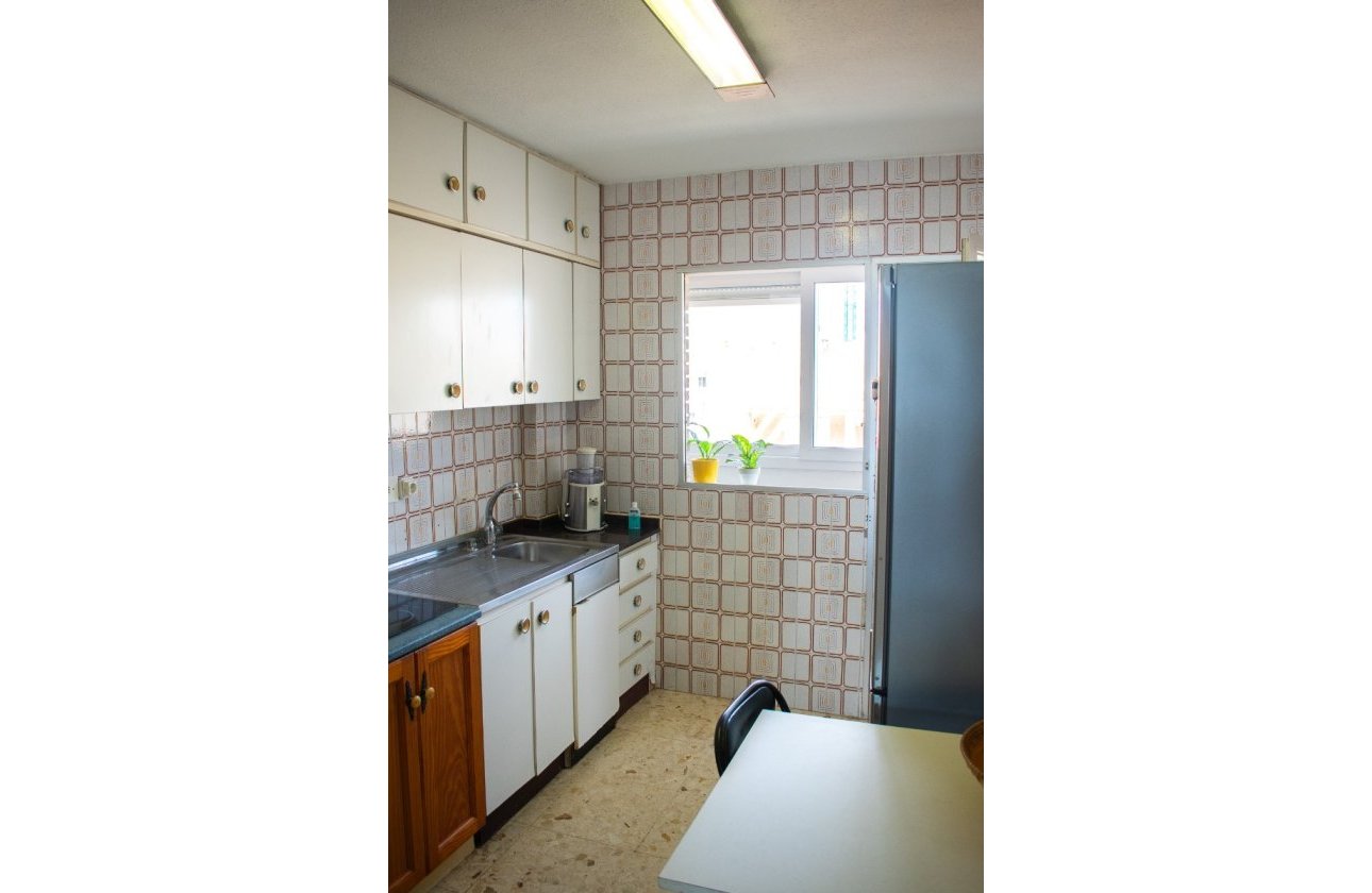 Reventa - Apartamento / piso - Torrevieja - Centro